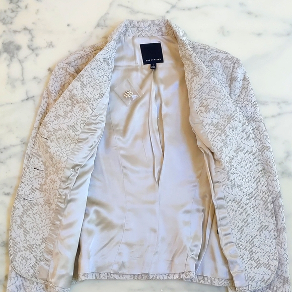 NWOT. The Limited Fully lined gold jacquard blazer with jeweled buttons. - Picture 5 of 8